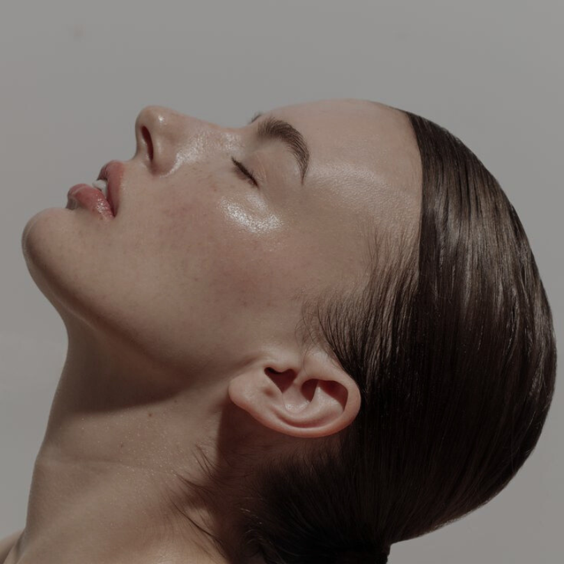 Hidroxiácidos: qué son, cómo se clasifican y cómo usarlos de forma segura